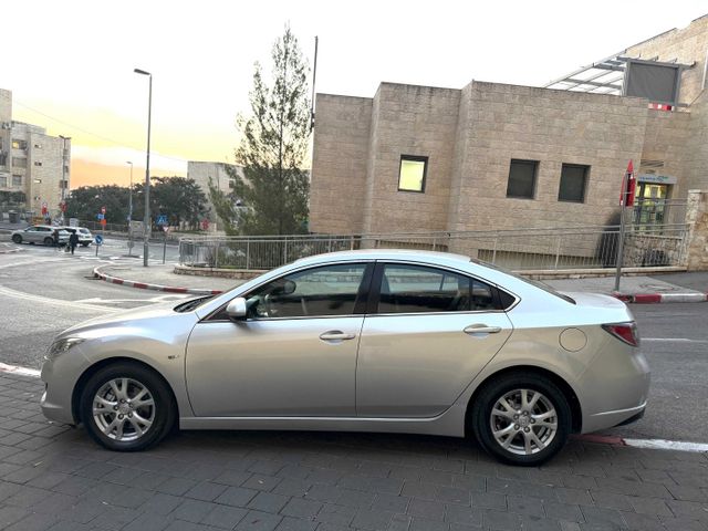 מאזדה 6