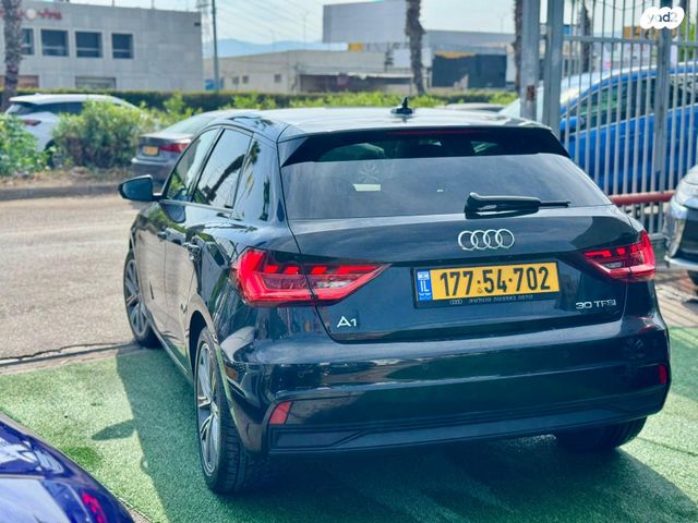 אאודי A1