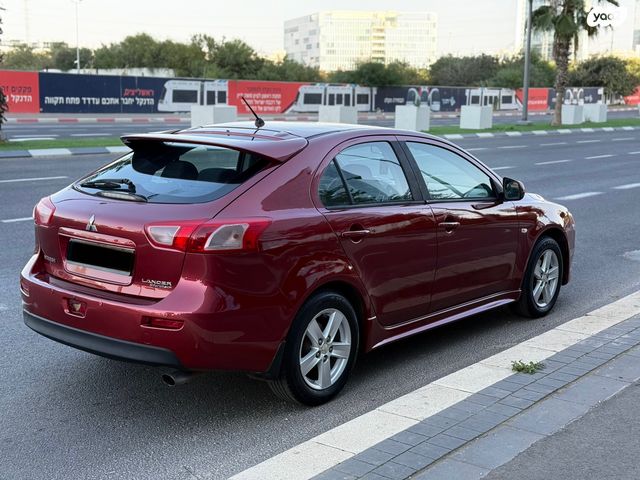 מיצובישי לנסר