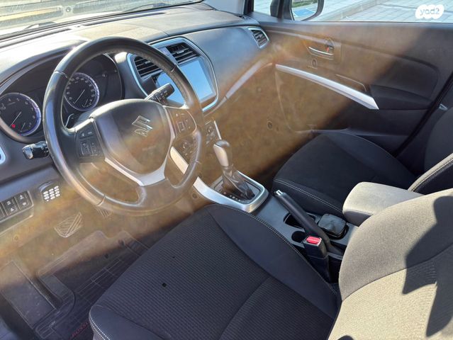 סוזוקי קרוסאובר