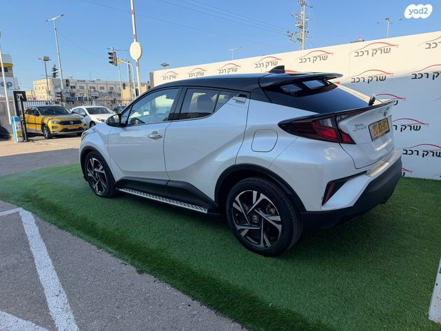טויוטה C-HR