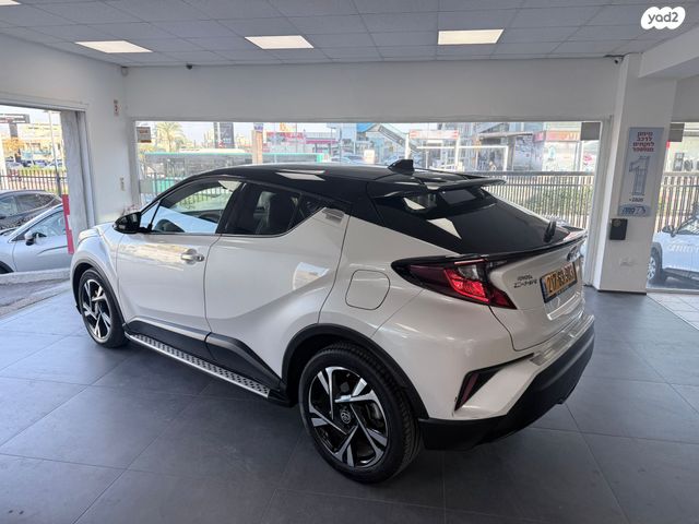 טויוטה C-HR