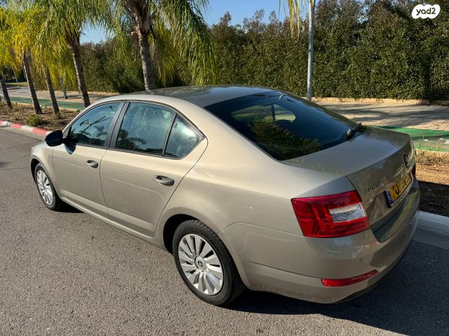 סקודה אוקטביה 