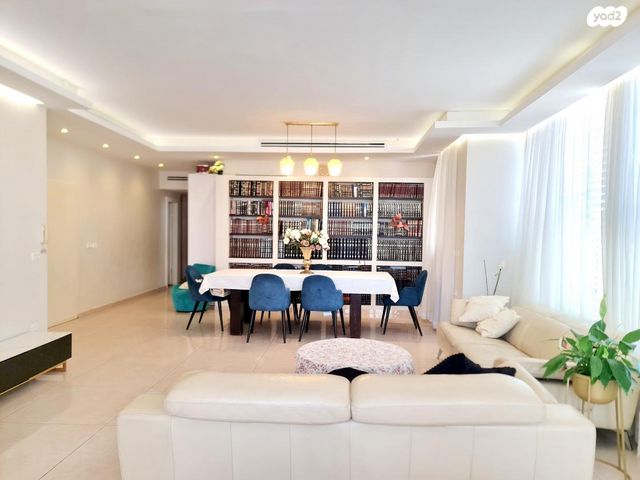 הרב צירלסון 29