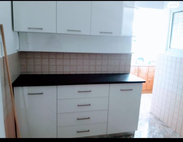 קיבוץ גלויות 67