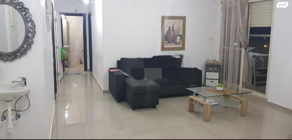 אחיה השילוני 16