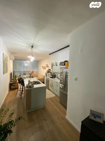 דירה, המבדיל 1, שכונת גפן, רמת גן