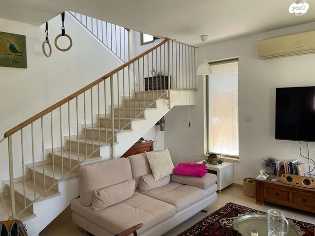 בית פרטי/ קוטג', שיקמה 24, שאר העיר, כפר תבור