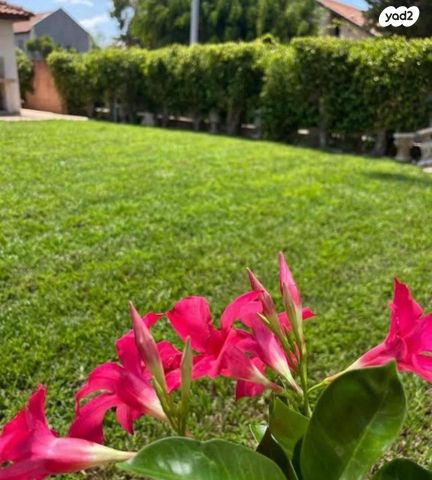 בית פרטי/ קוטג', חולות גאולים 15, צורן, קדימה צורן