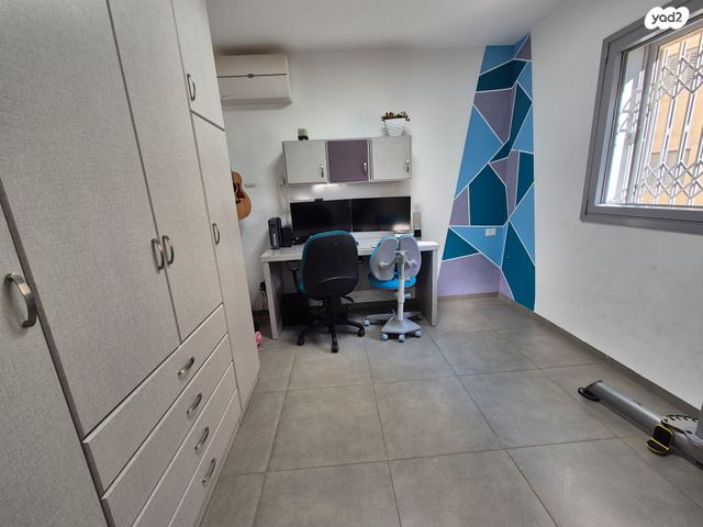 דירה, המפל 1, שער הגיא, יקנעם עילית