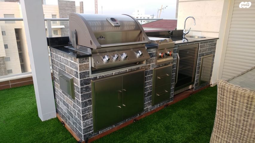 גג/ פנטהאוז, שדרות האגמים 7, אגמים, נתניה