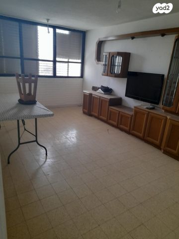 דירה, ברוך קרוא 22, נווה גולן, יפו ג', תל אביב יפו