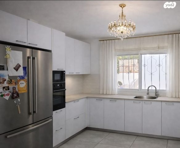 דו משפחתי, הדולב 28, צורן, קדימה צורן