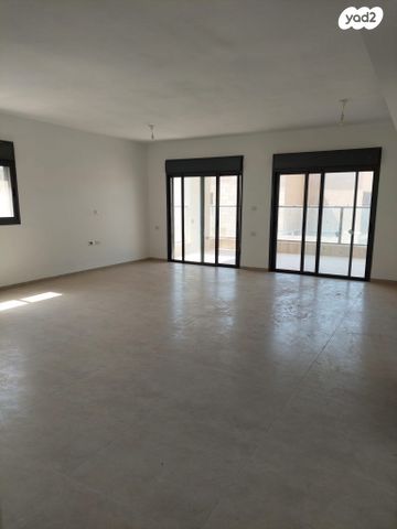 דירה, שלום עליכם 33, אברמסקי, קרית אתא