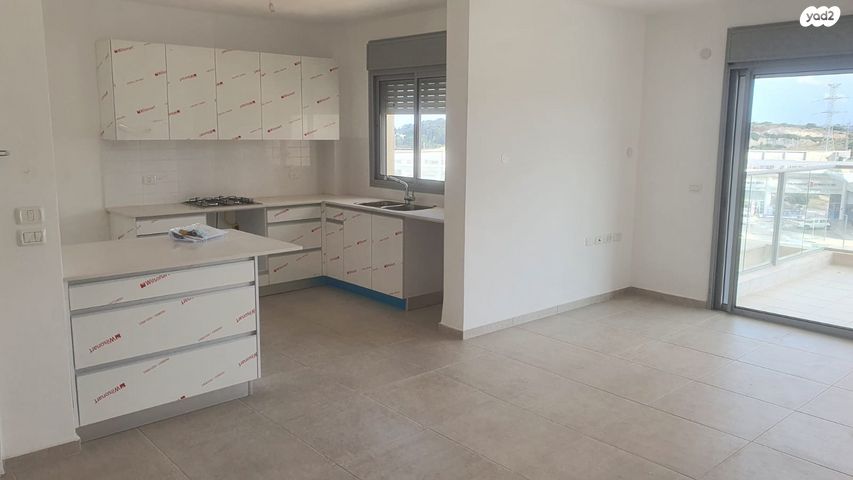 דירה, שוהם 62, אבני חן, חריש