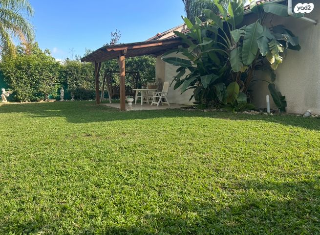 בית פרטי/ קוטג', חולות גאולים 15, צורן, קדימה צורן