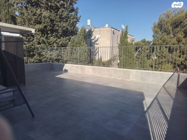 דירה, הרצל 43, דרום, צפת