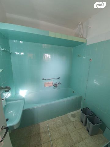 בית פרטי/ קוטג', פקועה 12, נווה נוי, באר שבע