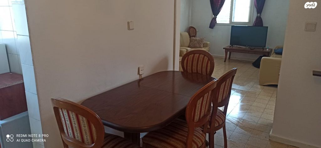 ח.מ. שפירא 19