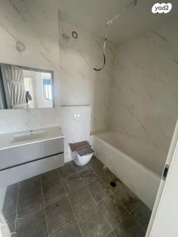 דירה, הגפן 1, כרמי הנדיב, אחוזת רוטנר, קרית מלאכי