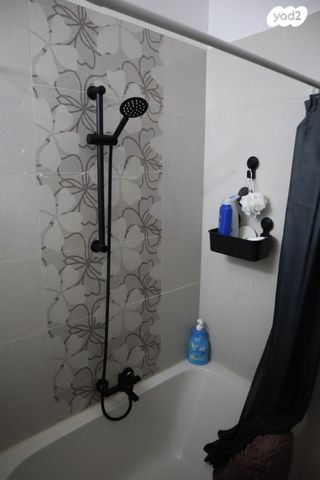 דירה, מנוחה ונחלה 11, ג' / מרכז מזרח העיר, רחובות