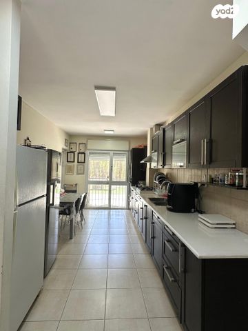 דירת גן, הקירטון 7, נופי סלע, מעלה אדומים