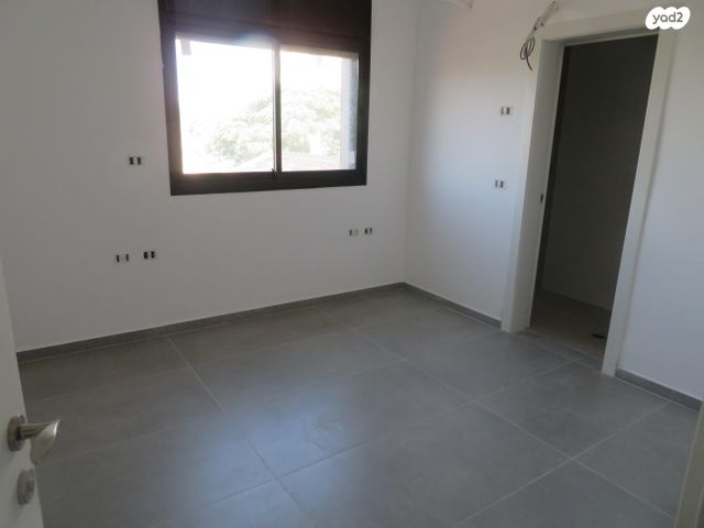 דירה, צבי הירש קלישר 5, מחנה יהודה, פתח תקווה