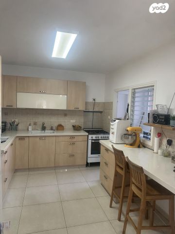 דירה, מגיני הגליל 53, קרית דוד, רחובות