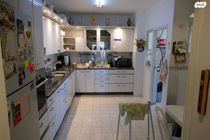 דירה, הרב ש. שאולזון 32, הר נוף, ירושלים