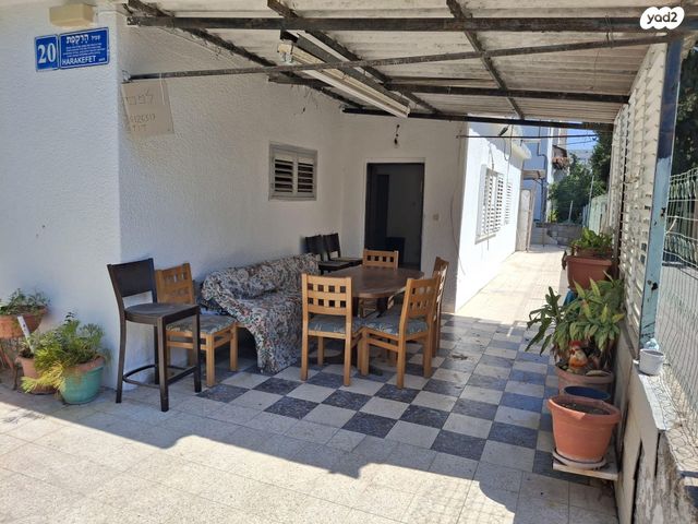 שביל הרקפת 20