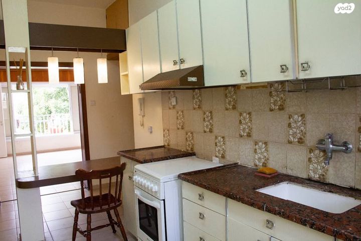 דירה, נחמיה 12, נווה שאנן, חיפה