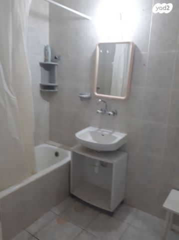 דירה, עין עבדת 7, מגדל המים, מצפה רמון