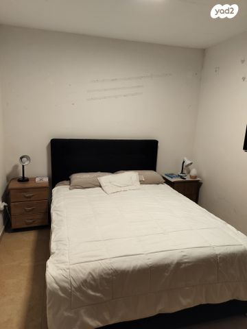 יחידת דיור, הרב דוד חג'בי 33, רמב"ם, ראש העין