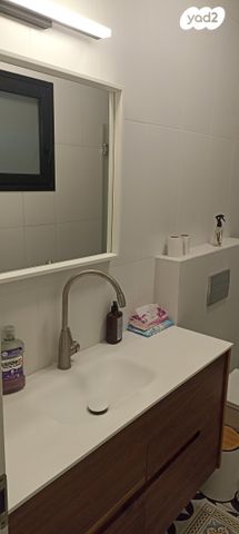 יחידת דיור, תבור 4, פרדסיה, פרדסיה