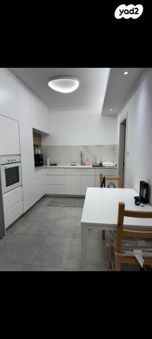 דירה, עזר ויצמן 2, השכונה המערבית, מגדל העמק