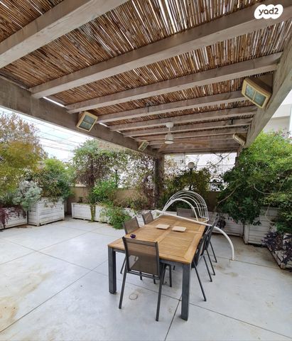 דופלקס, החשמונאים 23, נווה דוד רמז, רעננה