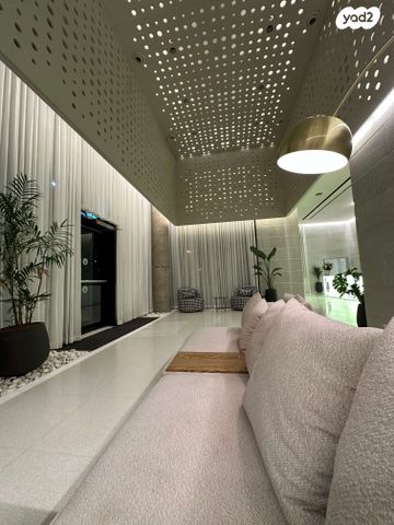 אריאל שרון 10