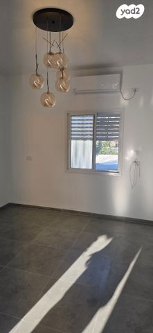 דירה, מנדלי מוכר ספרים 5, קרית ים  א', קרית ים