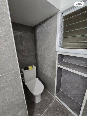 דירה, צ"ג בנות 37, רמב"ם, ראשון לציון