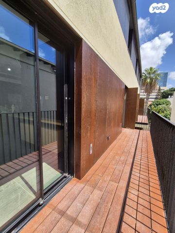 יצחק אלחנן 14