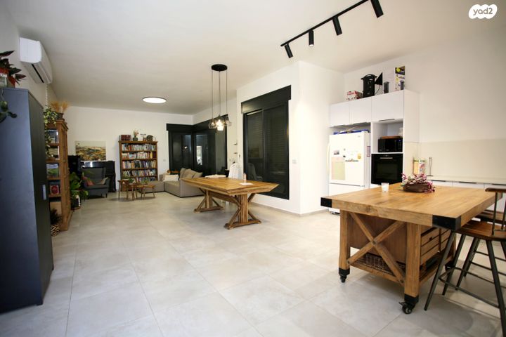 בית פרטי/ קוטג', ריטה לוי מונטילצ'יני 7, אופק, ירוחם