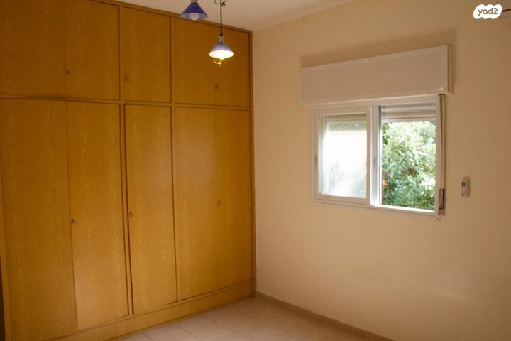 דירה, נחמיה 12, נווה שאנן, חיפה