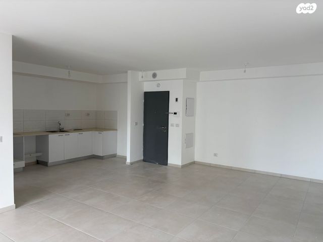 דירה, ברכה פולד 1, נרקיסים, ראשון לציון