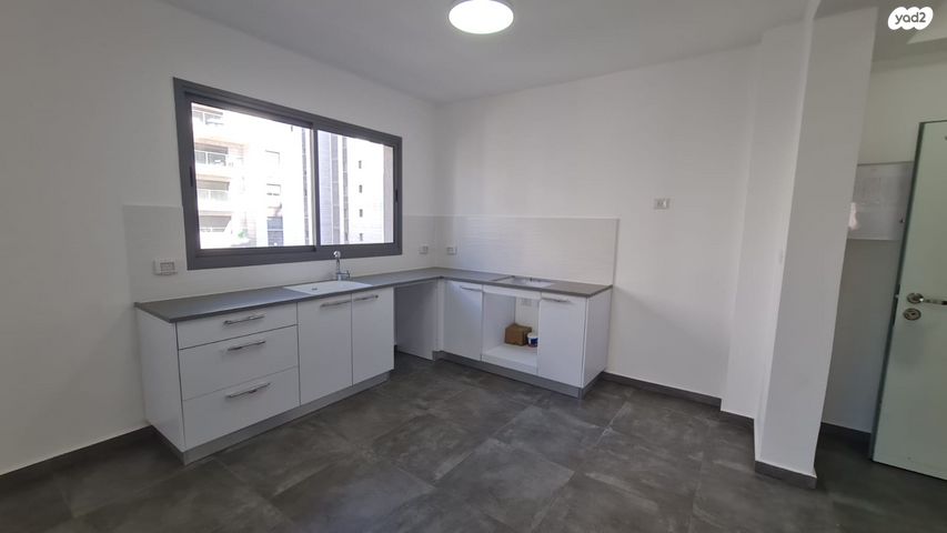 דירה, אודם 1, צמרות המושבה, באר יעקב