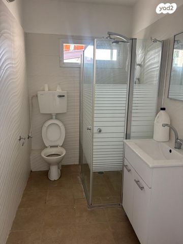 דו משפחתי, ישעיהו 3, רמת חן, רמת גן