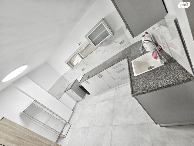 דירה, דרך מנחם בגין 35, נאות אשכול, שדרות