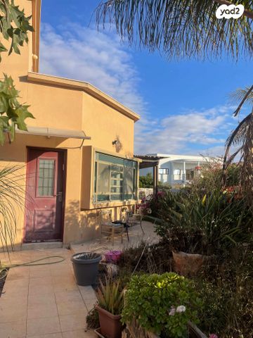 בית פרטי/ קוטג', נחל טרשים 18, גוונים, מצפה רמון