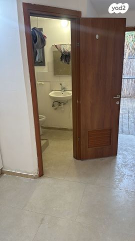 דירת גן, תשרי 70, עזרא, הארגזים, תל אביב יפו