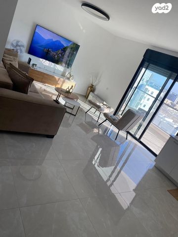 דירה, אריאל שרון 1, נווה שרון / שער העיר, נתיבות