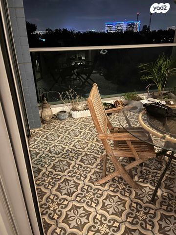 דירה, טווס 5, רמות מנחם, הוד השרון